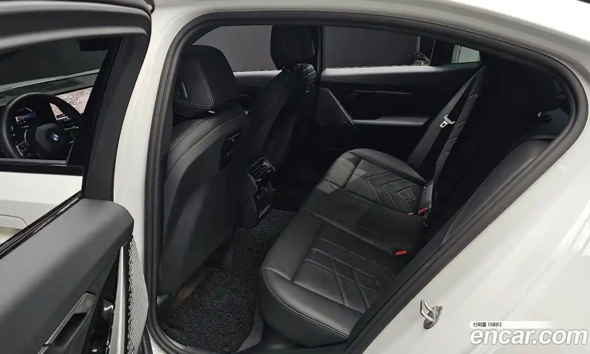 BMW 5-Series 2025 2.0 Автомат в Москве № 187132, фото 18