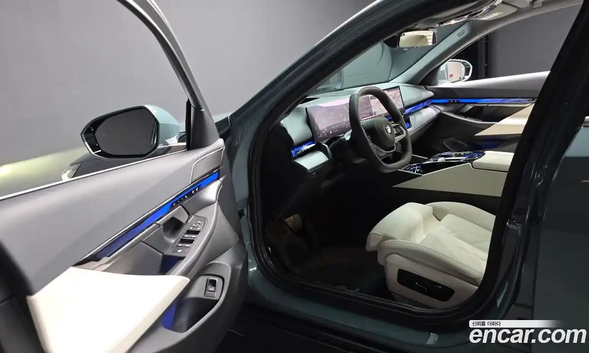 BMW 5-Series 2025 2.0 Автомат в Москве № 187238, фото 8