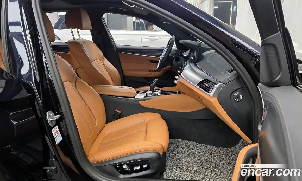 BMW 5-Series 2023 2.0 Автомат в Москве № 190717, фото 16