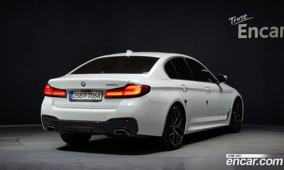 BMW 5-Series 2021 2.0 Автомат в Москве № 191418, фото 17