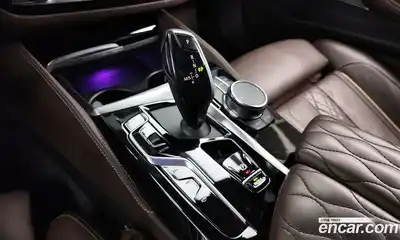 BMW 5-Series 2021 2.0 Автомат в Москве № 191418, миниатюра 2