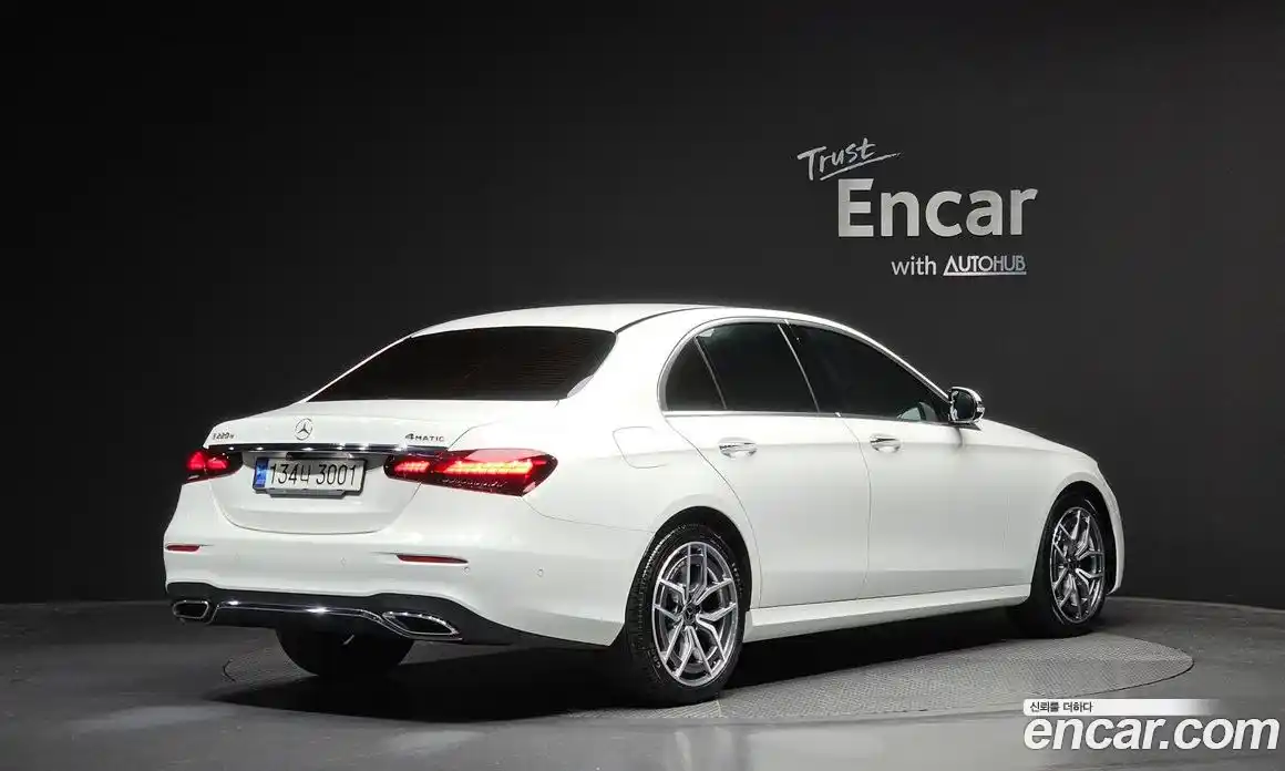 Mercedes-Benz E-Class 2021 1.9 Автомат в Москве № 194402, фото 14