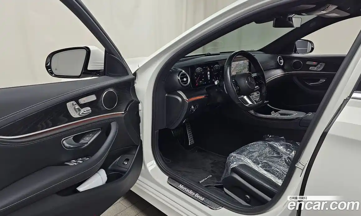 Mercedes-Benz E-Class 2021 1.9 Автомат в Москве № 194402, фото 18