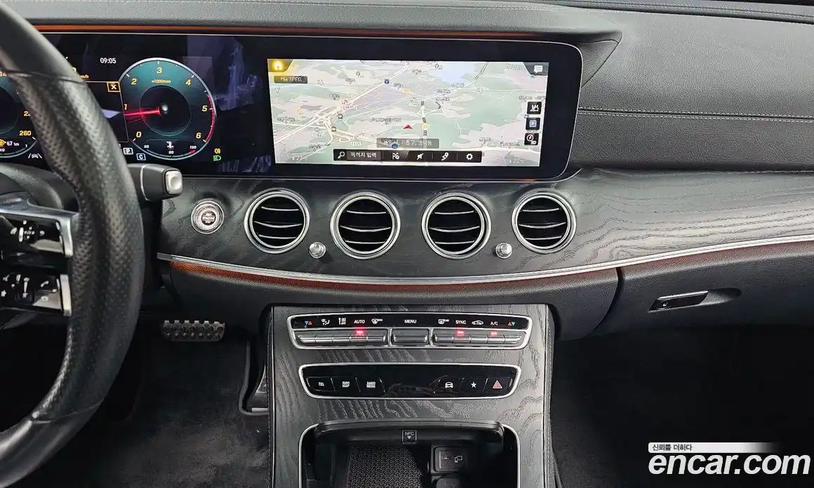 Mercedes-Benz E-Class 2021 1.9 Автомат в Москве № 194402, фото 9