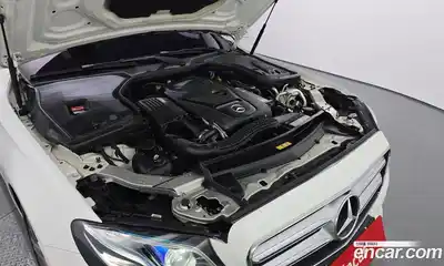 Mercedes-Benz E-Class 2017 2.0 Автомат в Москве № 195402, миниатюра 6