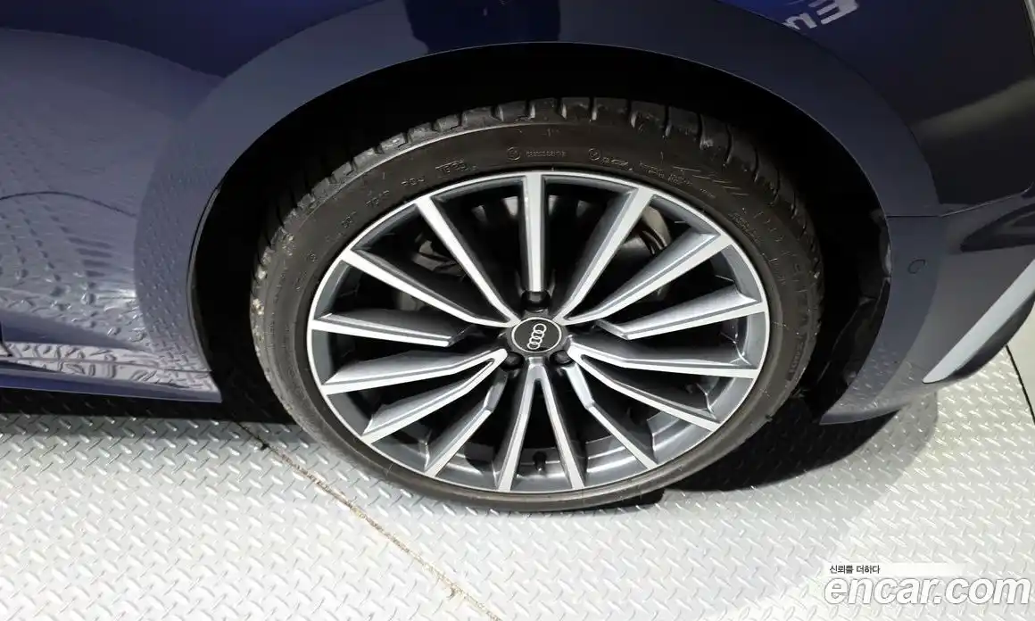 Audi A5 2023 2.0 Автомат в Москве № 195929, фото 5