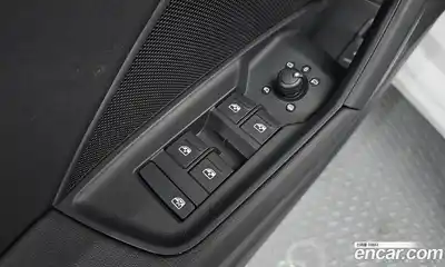 Audi A3 2024 2.0 Автомат в Москве № 195974, миниатюра 10