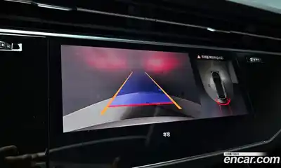 Audi RSQ8 2023 4.0 Автомат в Москве № 196231, миниатюра 7