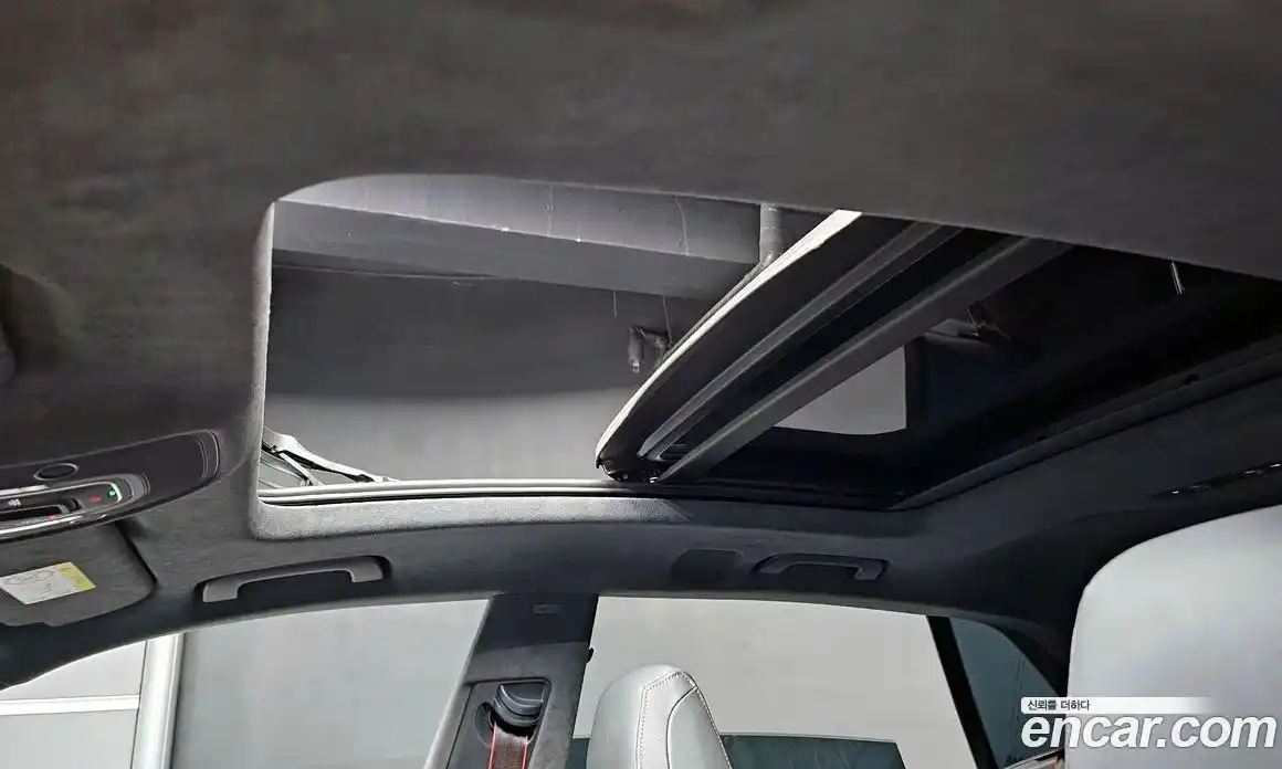 Audi RSQ8 2023 4.0 Автомат в Москве № 196231, фото 10