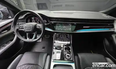 Audi Q8 2022 3.0 Автомат в Москве № 196567, миниатюра 4