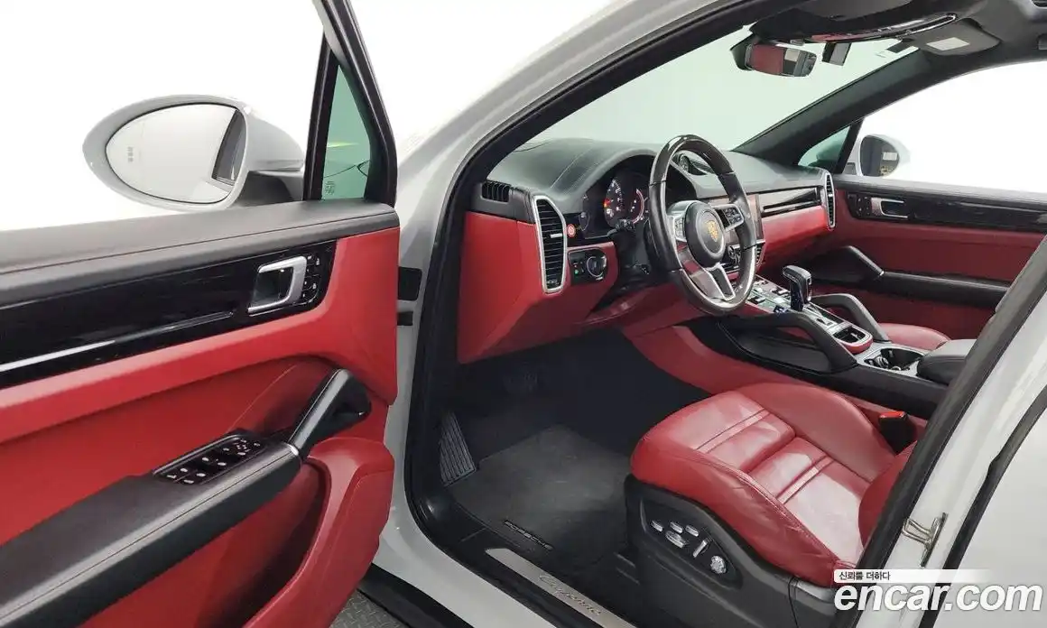 Porsche Cayenne 2021 3.0 Автомат в Москве № 197262, фото 19