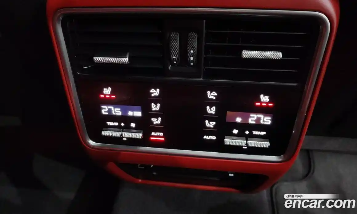 Porsche Cayenne 2021 3.0 Автомат в Москве № 197262, фото 4