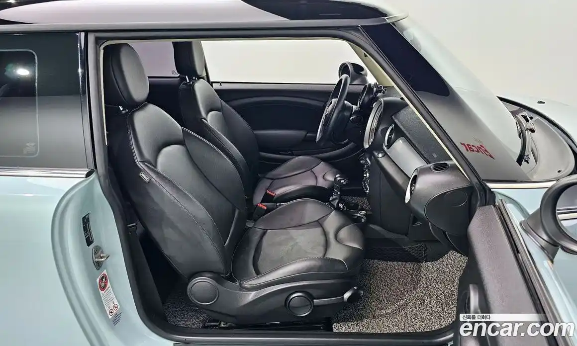 Mini Cooper 2013 2.0 Автомат в Москве № 198372, фото 15