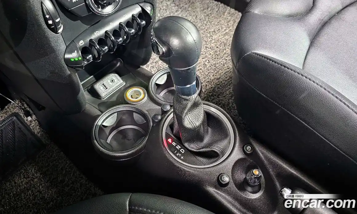 Mini Cooper 2013 2.0 Автомат в Москве № 198372, фото 17