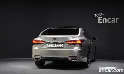 Lexus LS 2023 3.4 Автомат в Москве № 198819, миниатюра 3