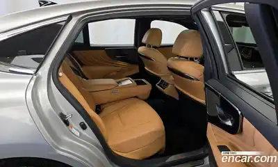 Lexus LS 2023 3.4 Автомат в Москве № 198819, миниатюра 8