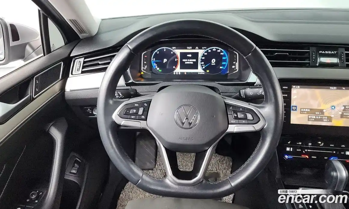 Volkswagen Passat 2022 2.0 Автомат в Москве № 199093, фото 14