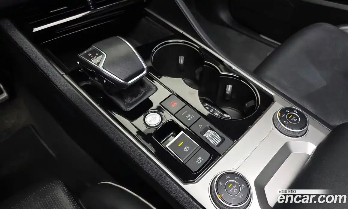 Volkswagen Touareg 2020 4.0 Автомат в Москве № 199221, фото 16