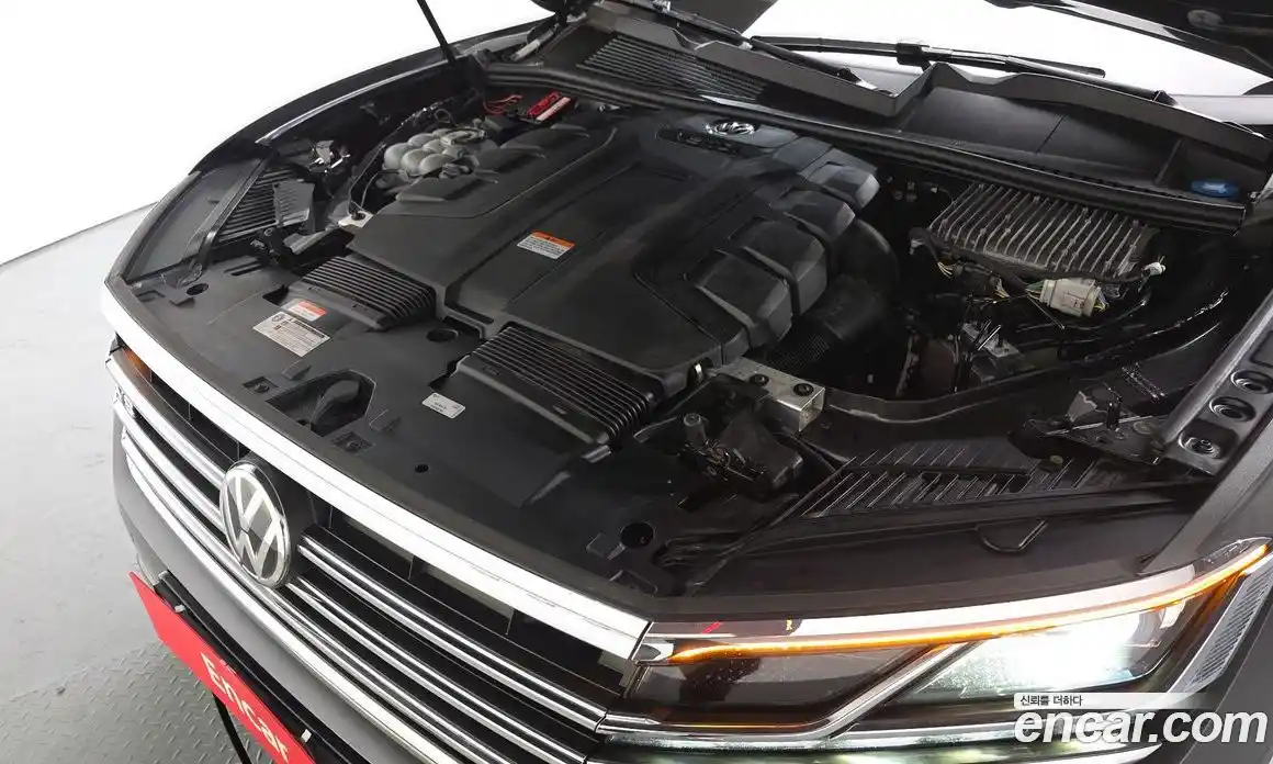 Volkswagen Touareg 2020 4.0 Автомат в Москве № 199221, фото 5