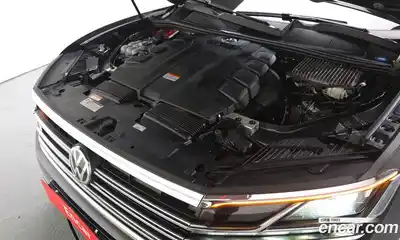 Volkswagen Touareg 2020 4.0 Автомат в Москве № 199221, миниатюра 5