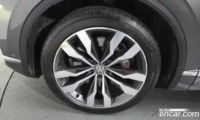 Volkswagen Touareg 2020 4.0 Автомат в Москве № 199221, миниатюра 6