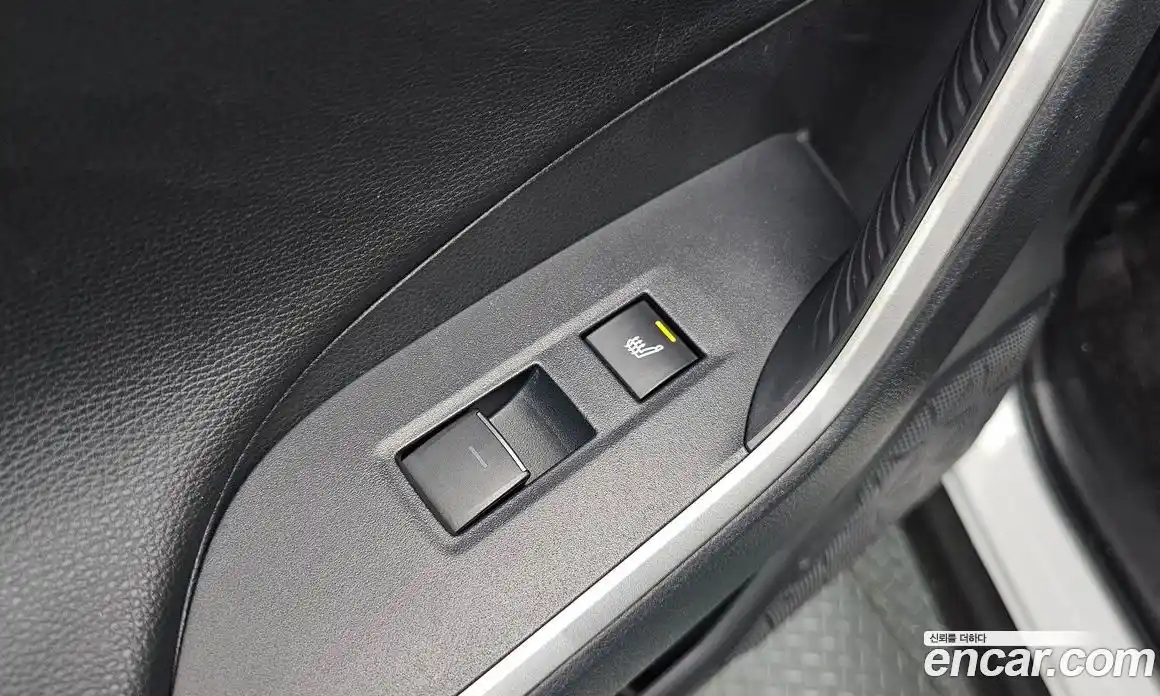 Toyota RAV4 2024 2.5 Автомат в Москве № 199557, фото 19