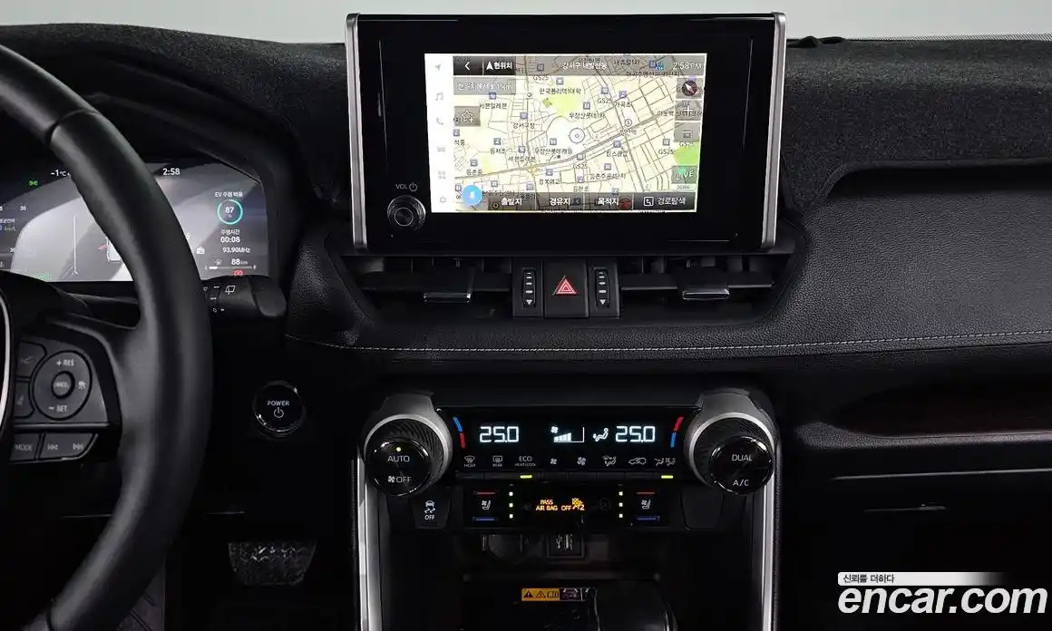 Toyota RAV4 2024 2.5 Автомат в Москве № 199557, фото 3