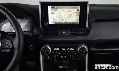 Toyota RAV4 2024 2.5 Автомат в Москве № 199557, миниатюра 3