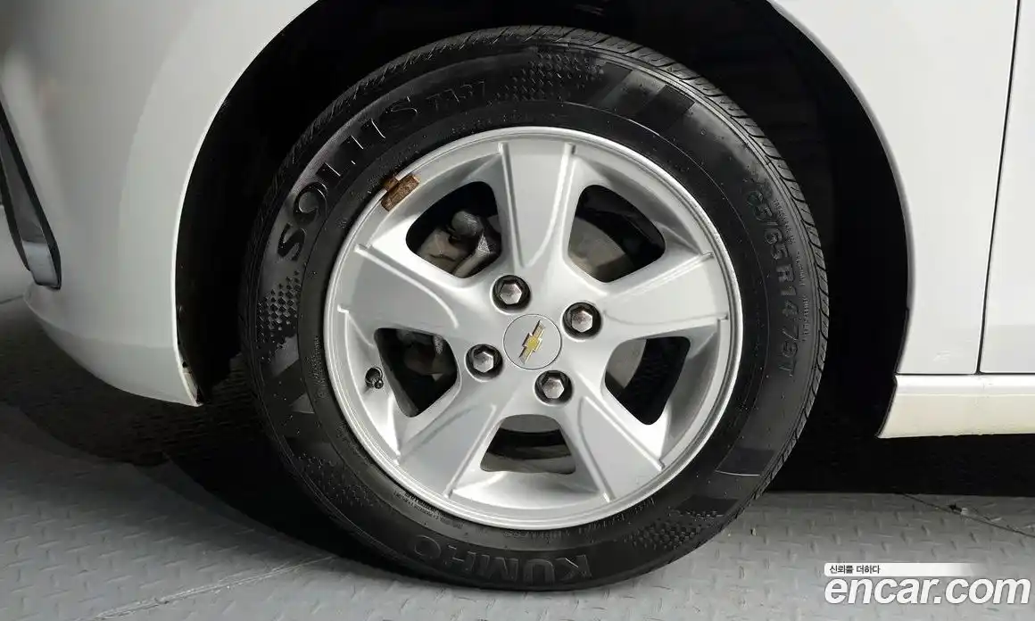 Chevrolet Spark 2016 1.0 Автомат в Москве № 202813, фото 14