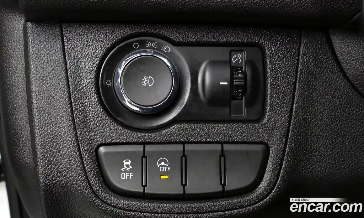 Chevrolet Spark 2016 1.0 Автомат в Москве № 202813, фото 3