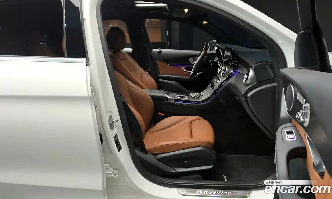 Mercedes-Benz GLC-Class 2021 2.0 Автомат в Москве № 206603, фото 13