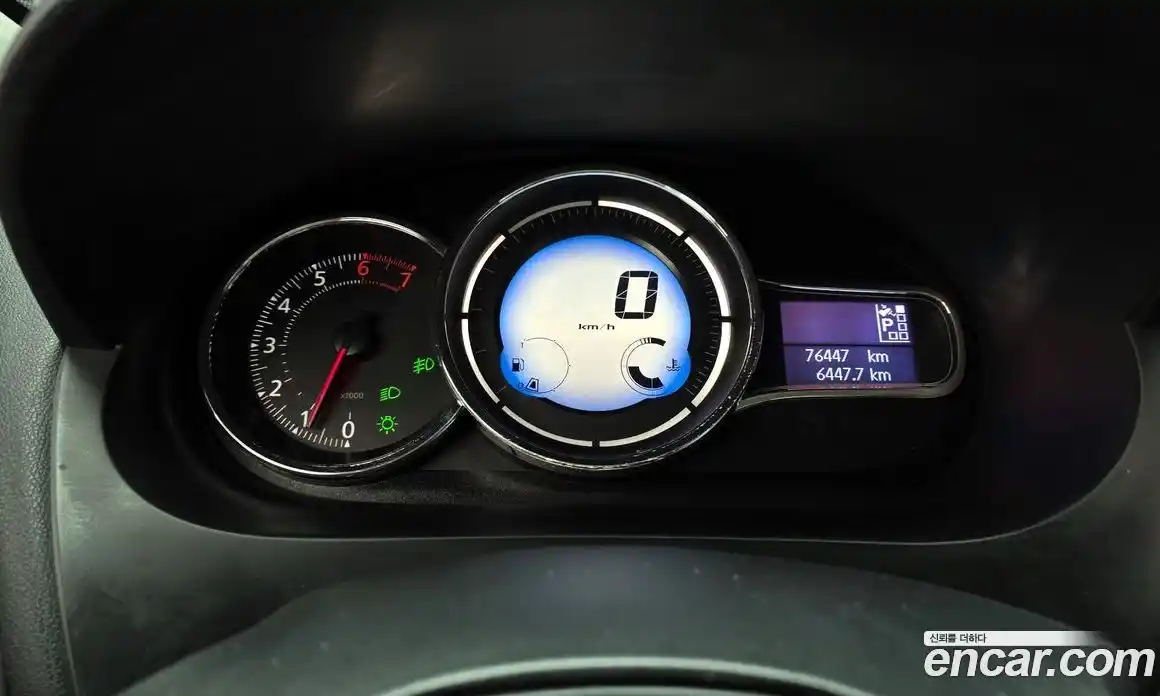 Renault SM3 2015 1.6 Автомат в Москве № 207574, фото 14