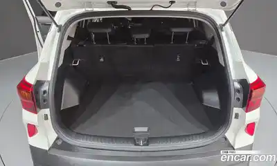 Kia Seltos 2023 1.6 Автомат в Москве № 21022, миниатюра 2