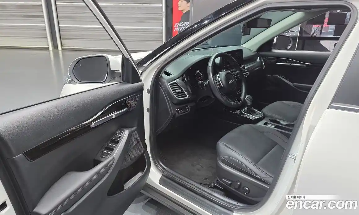 Kia Seltos 2023 1.6 Автомат в Москве № 21022, фото 6