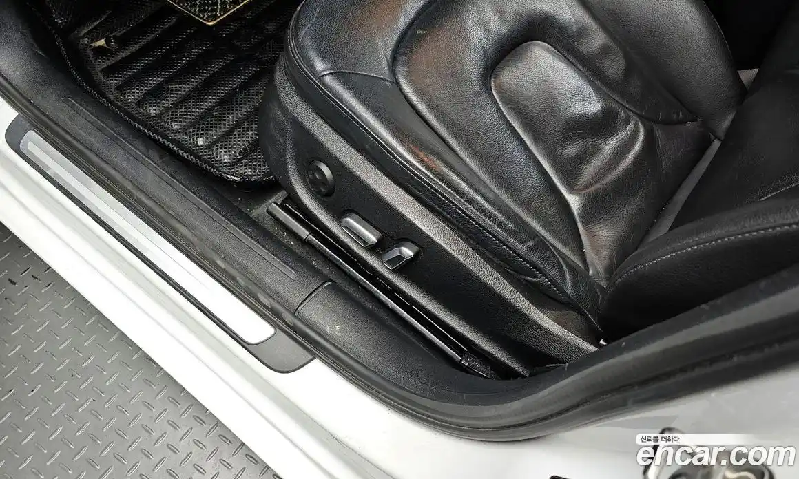 Audi A4 2015 2.0 Автомат в Москве № 212056, фото 20