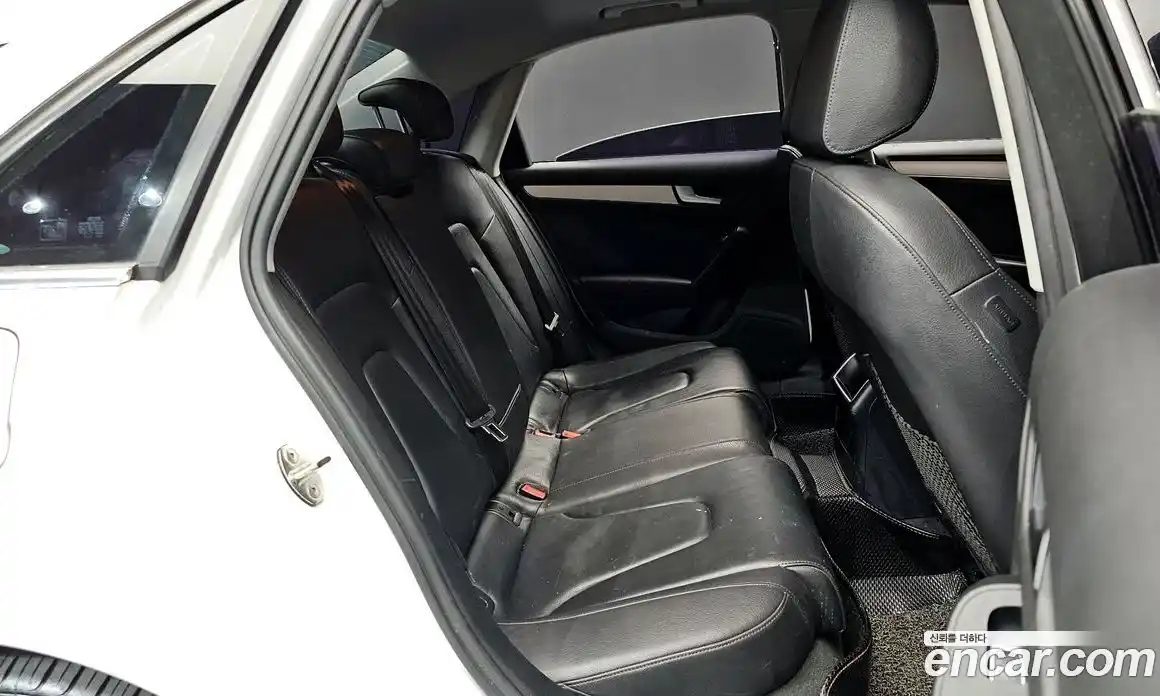 Audi A4 2015 2.0 Автомат в Москве № 212056, фото 7