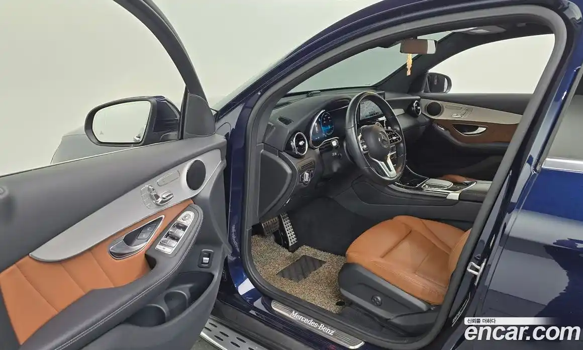 Mercedes-Benz GLC-Class 2021 1.9 Автомат в Москве № 212091, фото 16