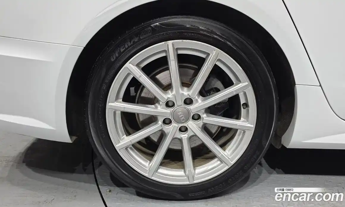 Audi A6 2016 2.0 Автомат в Москве № 212578, фото 16