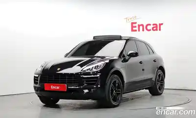 Porsche Macan, 2015