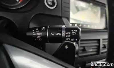 Land Rover Discovery Sport 2018 2.0 Автомат в Москве № 213704, миниатюра 12