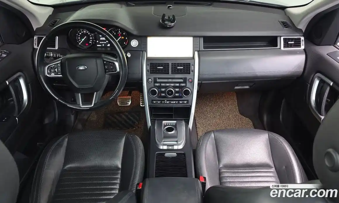 Land Rover Discovery Sport 2017 2.0 Автомат в Москве № 213769, фото 17