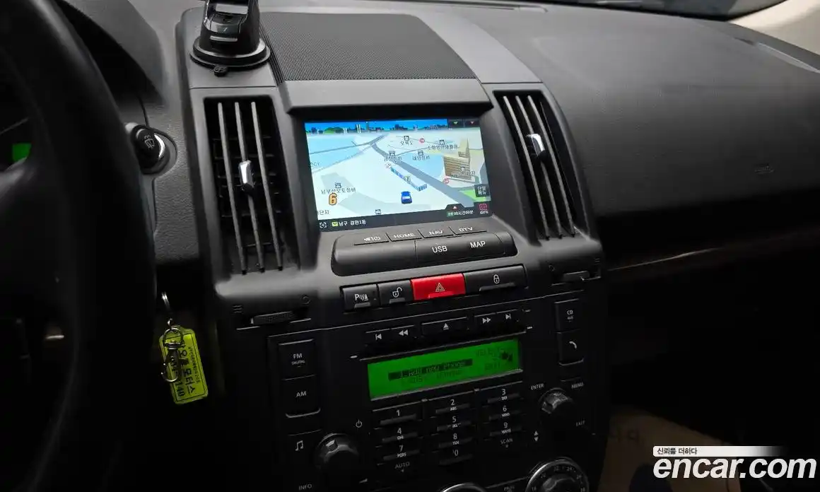 Land Rover Freelander 2011 2.2 Автомат в Москве № 213829, фото 17