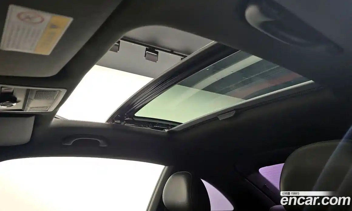 Volkswagen Beatle 2013 2.0 Автомат в Москве № 215059, фото 6