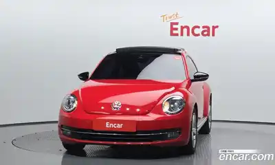 Volkswagen Beatle 2013 2.0 Автомат в Москве № 215059, миниатюра 7