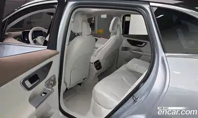 Mercedes-Benz EQE 2023 0.3 Автомат в Москве № 222884, миниатюра 5