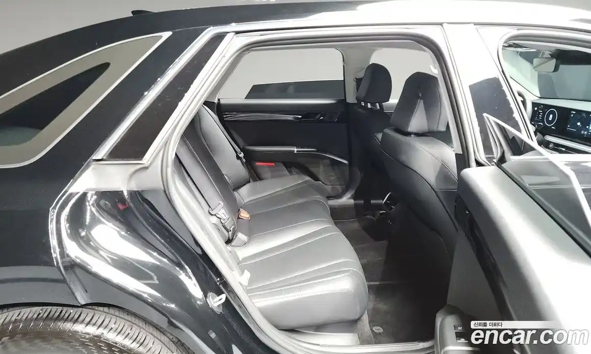 Hyundai Grandeur 2023 3.5 Автомат в Москве № 223763, фото 13