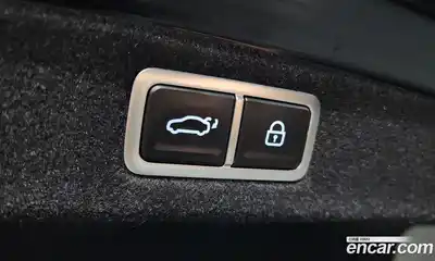 Hyundai Grandeur 2023 3.5 Автомат в Москве № 223763, миниатюра 4