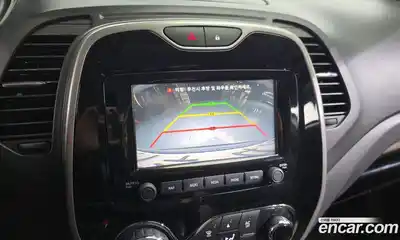 Renault QM3 2015 1.5 Автомат в Москве № 226024, миниатюра 3