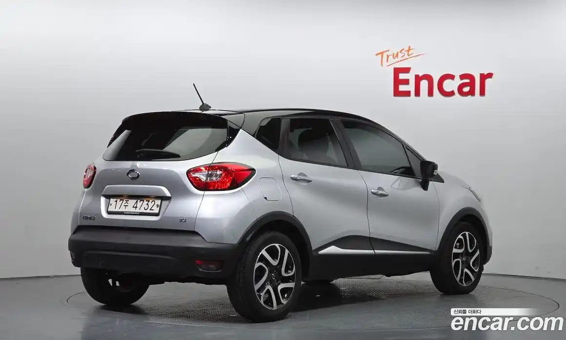 Renault QM3 2015 1.5 Автомат в Москве № 226024, фото 7