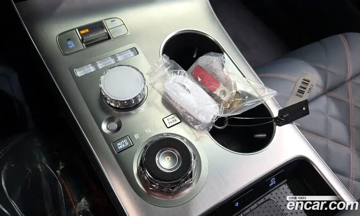 Genesis GV70 2025 2.5 Автомат в Москве № 22612, фото 16